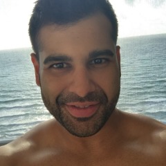 Ash, 41, Dubai, United Arab Emirates