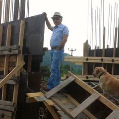 Ferda Acuce, 65, Istanbul, Turkey