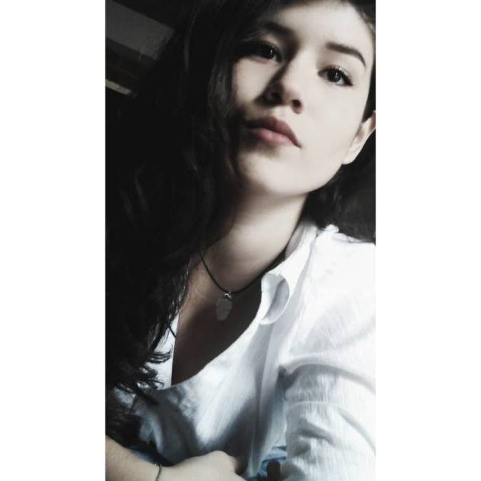 Paola, 27, Cali, Colombia