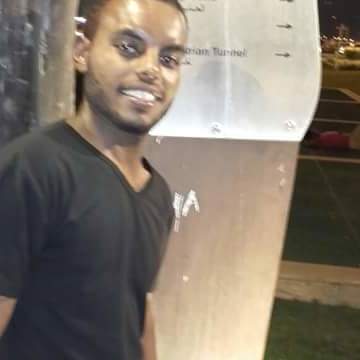 abdu, 37, Doha, Qatar