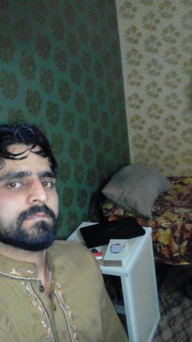 amanat ali, 32, Riyadh, Iraq