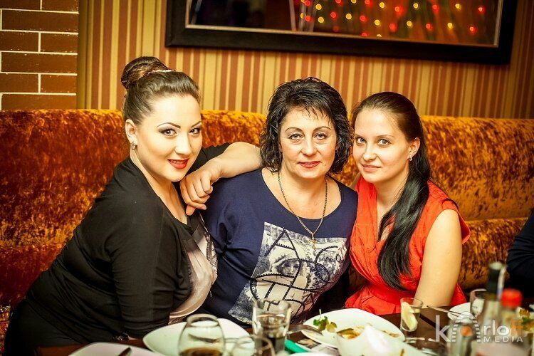  Алина, 31, Almaty, Kazakhstan