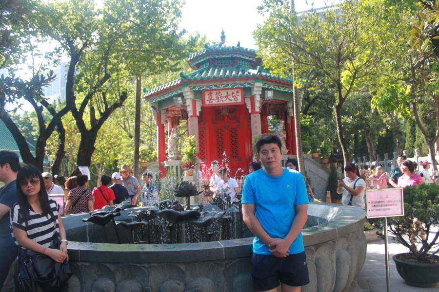 stone, 43, Nanjing, China