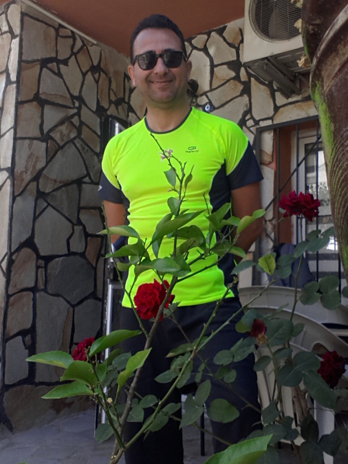 ibrahim, 60, Izmir, Turkey