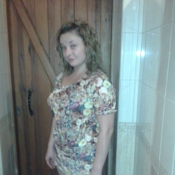 Yuliya, 35, Berdyans'k, Ukraine