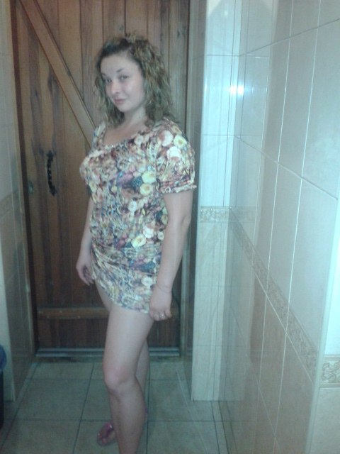 Yuliya, 35, Berdyans'k, Ukraine