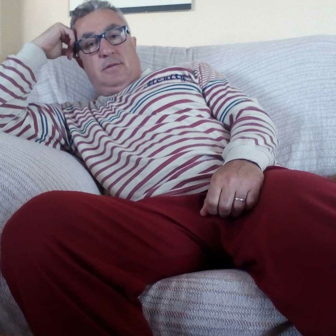 Ben Velley, 61, Malembo, Angola