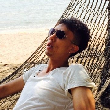 Hunt, 42, Kuala Lumpur, Malaysia