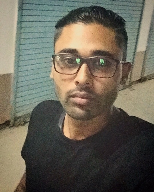 Vivek, 31, Sydney, Australia