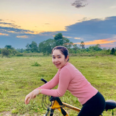 Namfon Viravongsa, 28, Phônhông, Laos