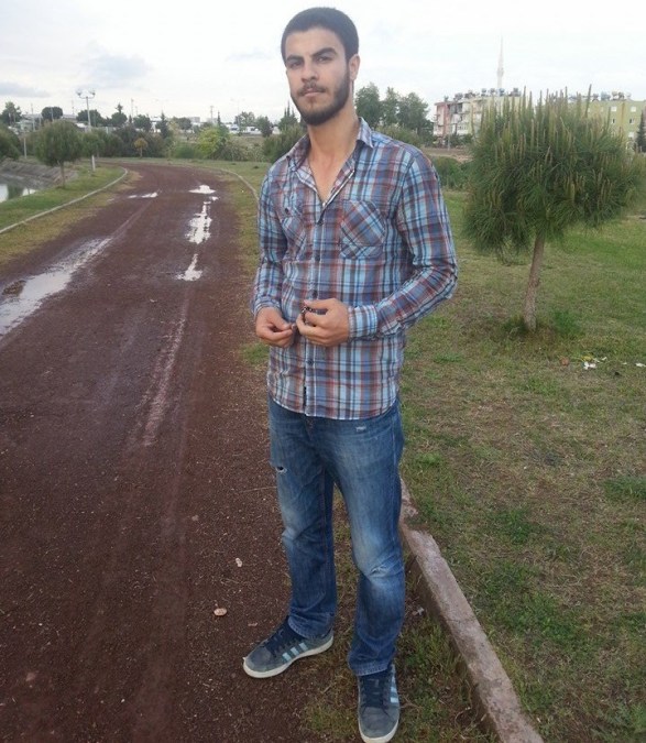 salih, 33, Mchenry, United States