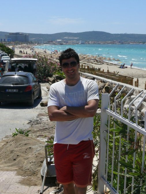 Erdem Özbek, 42, Cesme, Turkey