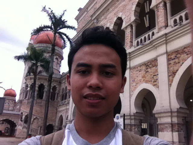 Fauzi sani, 30, Jakarta, Indonesia