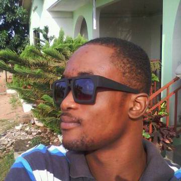 song, 35, Pretoria, South Africa