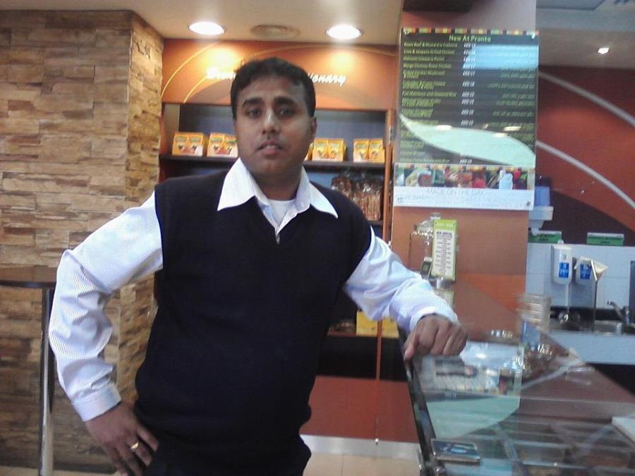 Jay, 50, Dubai, United Arab Emirates