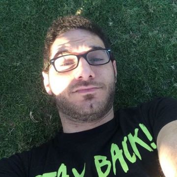 Moeen SH, 38, Abu Dhabi, United Arab Emirates