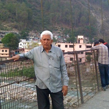 Thakor Pravinbhai, 71, Baroda, India