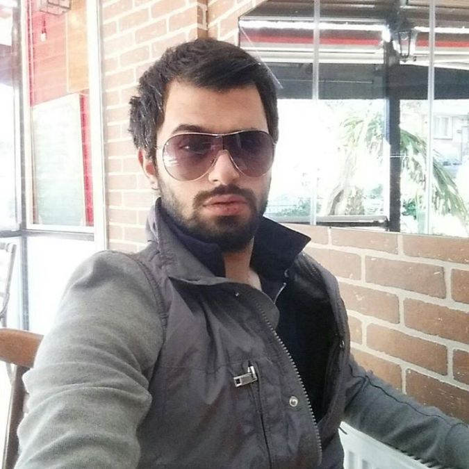 Emrah, 35, Istanbul, Turkey