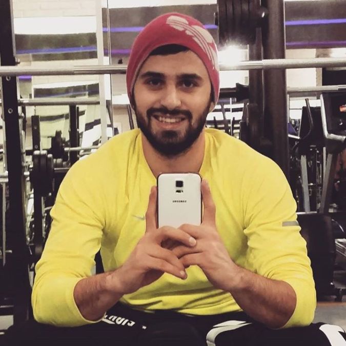 Emrah, 35, Istanbul, Turkey