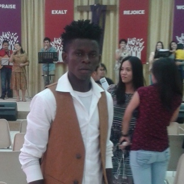 Peter Frank, 37, Al Ain, United Arab Emirates