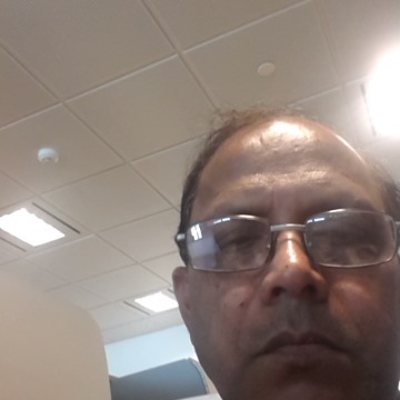 Mohammad Isphahan, 60, Abu Dhabi, United Arab Emirates