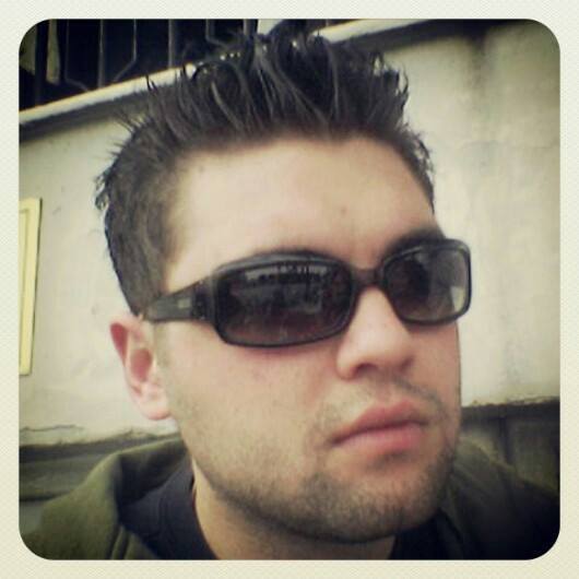 METİN, 42, Izmir, Turkey