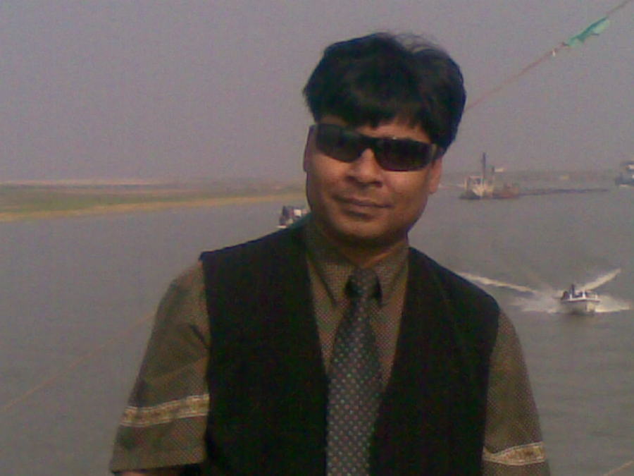 Dr.Ashok, 50, Dhaka, Bangladesh