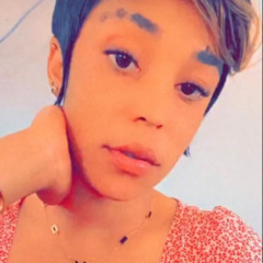 Annette, 28, Dar es Salaam, Tanzania