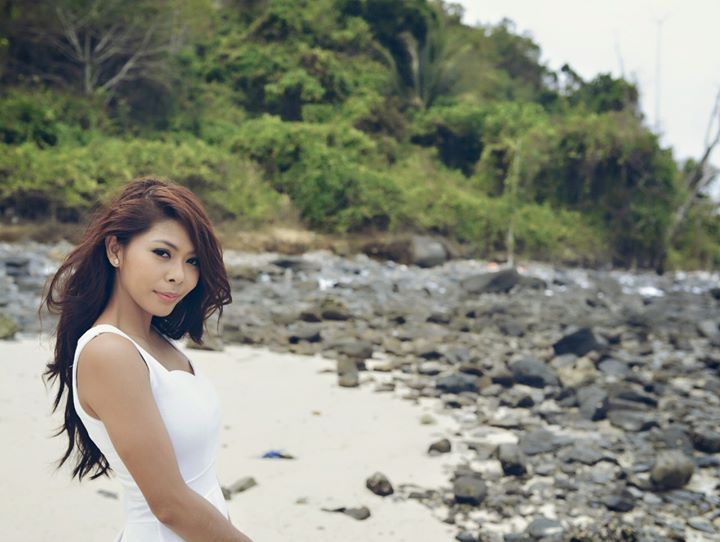 Lusi, 38, Jakarta, Indonesia