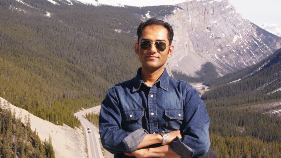 Riz, 40, Calgary, Canada