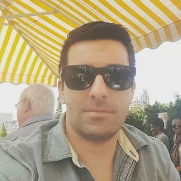 Bo Ris, 37, Hasbrouck Heights, United States