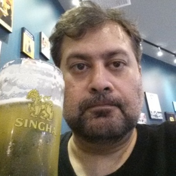 Zakariya, 51, Dubai, United Arab Emirates