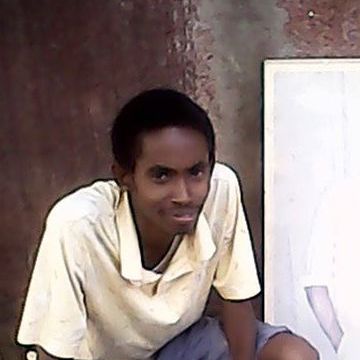 Lionel  Mikaza, 36, Bujumbura, Burundi