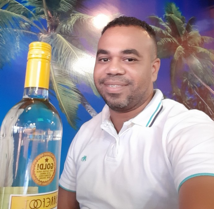 Derick Bartley, 41, Pueblo Nuevo, Panama