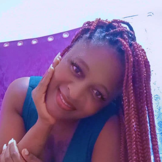 Mariam Papi, 26, Beyrouth, Lebanon