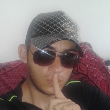 Forza Rodriguez, 40, Montevideo, Uruguay