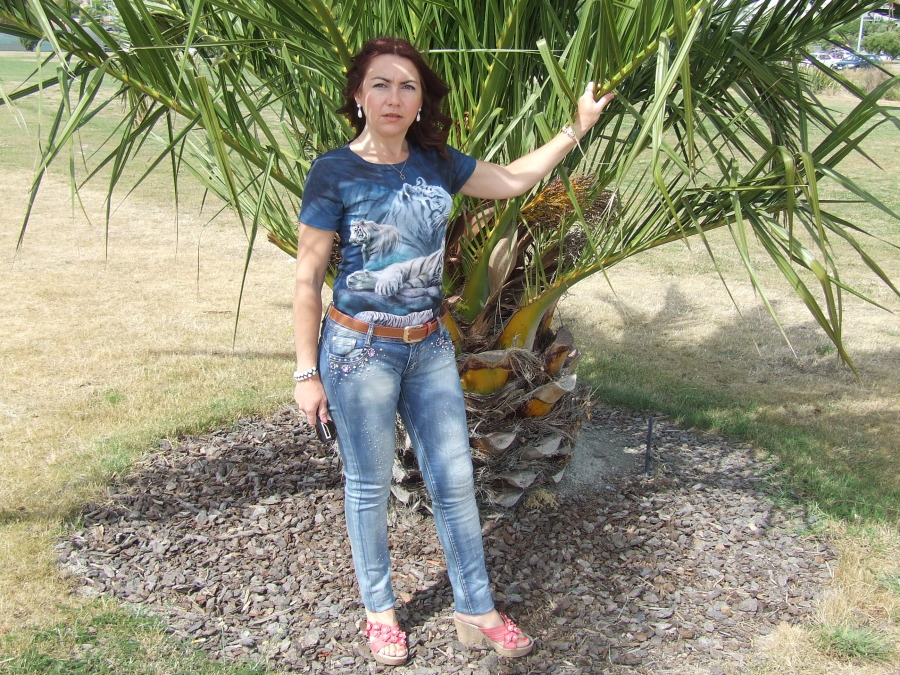 Iryna, 51, Christchurch, New Zealand