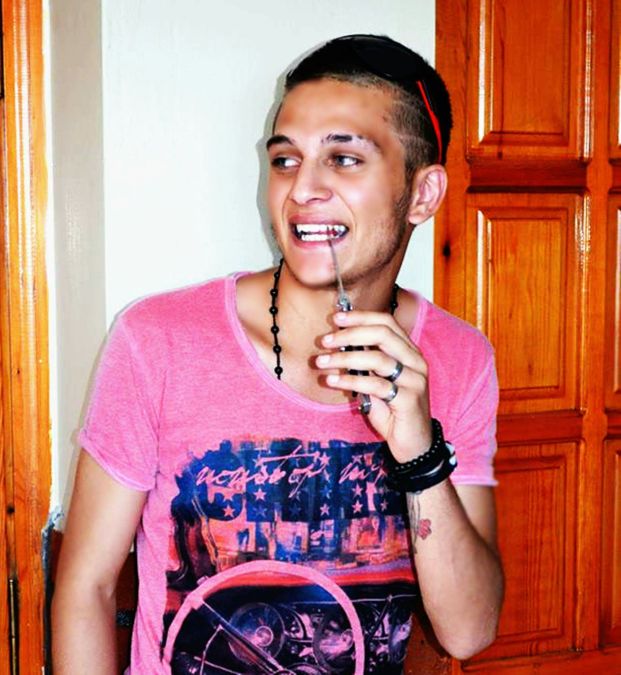 Kutay Uçaroğlu, 30, Usak, Turkey