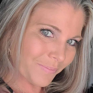 Monday, 48, Bridgeport, United States