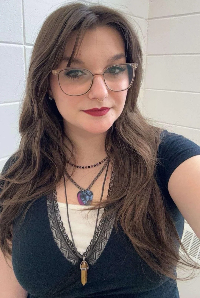 Maria, 18, Zurich, Switzerland