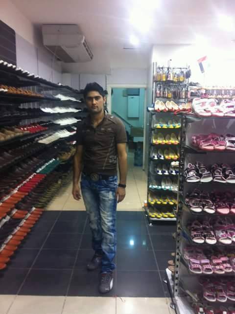 sharif, 61, Sharjah, United Arab Emirates