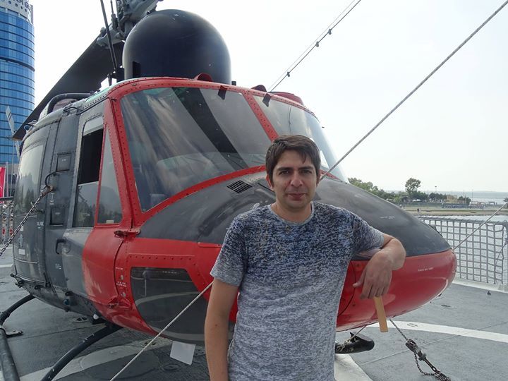 Cem, 45, Izmir, Turkey