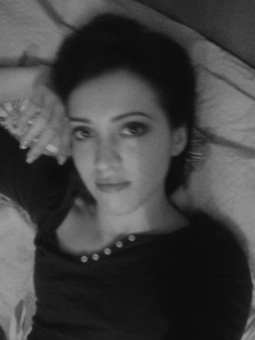 Julia, 37, Geneva, Switzerland