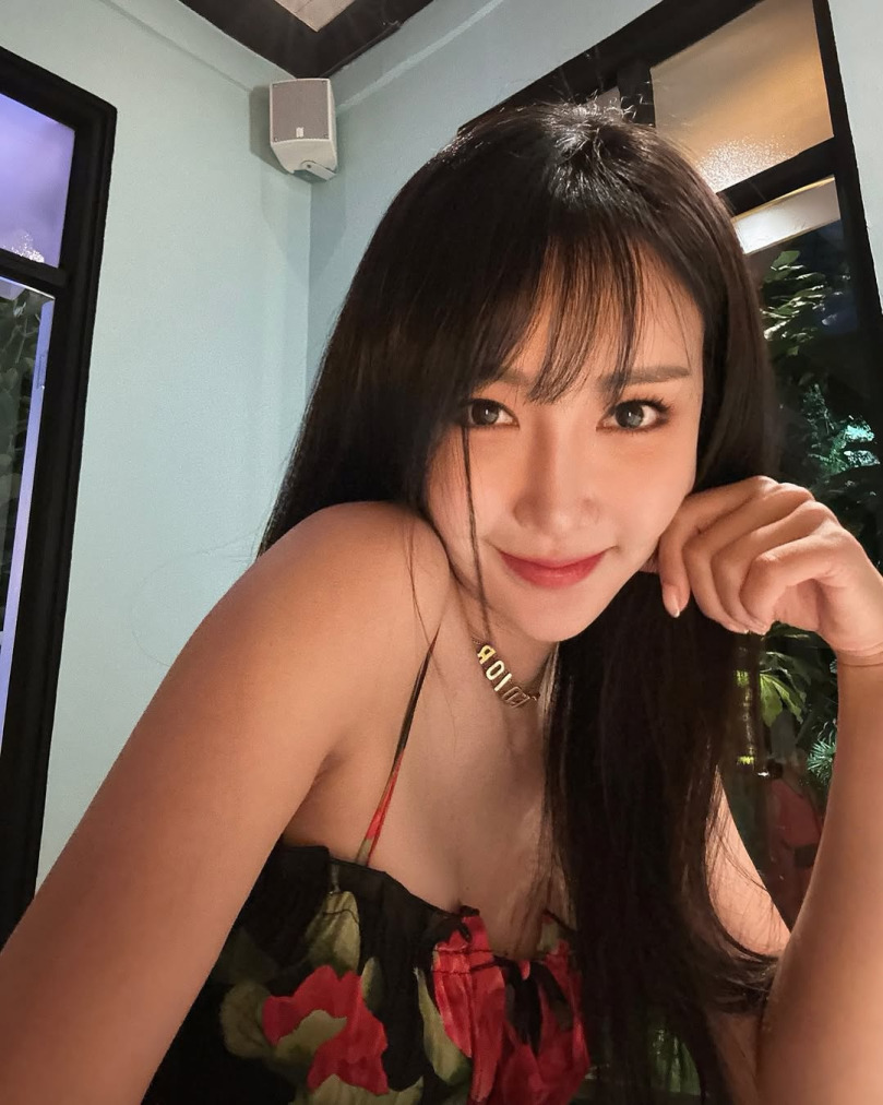 AliceLee, 32, Seoul, South Korea