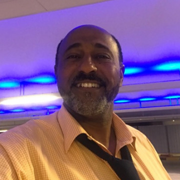 Wagie, 55, Doha, Qatar